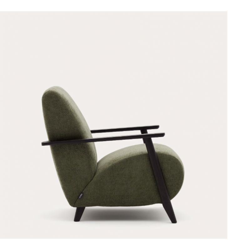 fauteuil recouvert de chenille verte