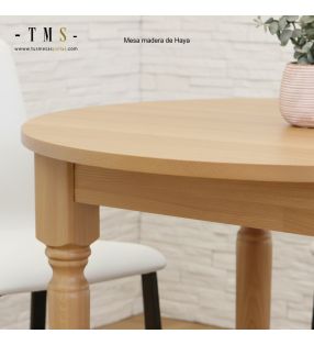 table en bois de hêtre