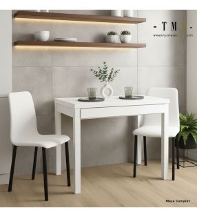 petite table de cuisine robuste