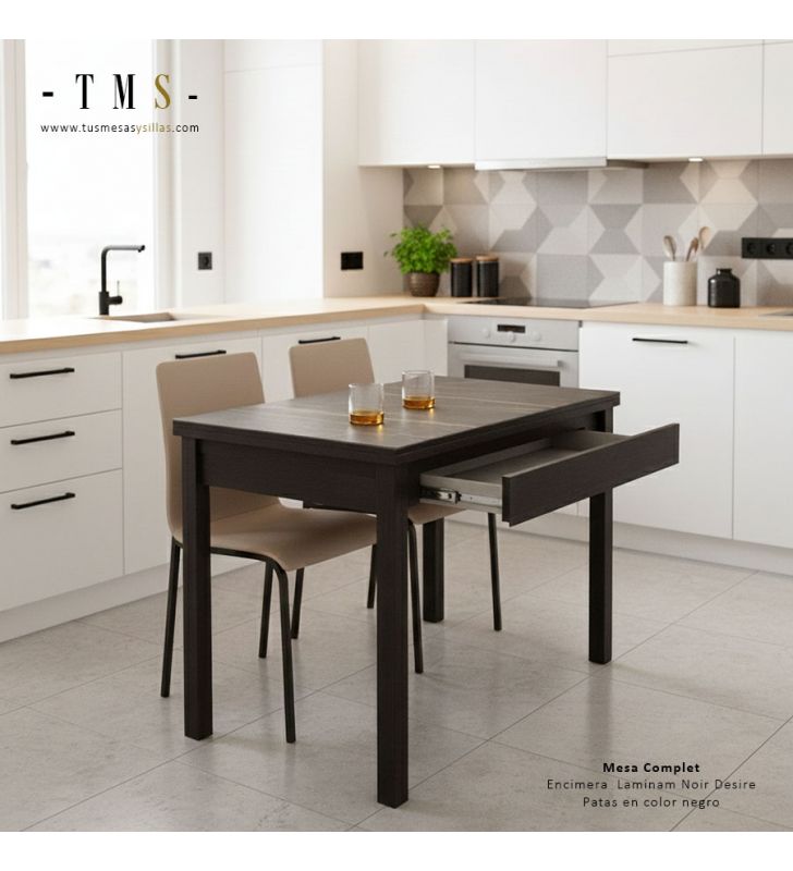 petite table avec tiroir