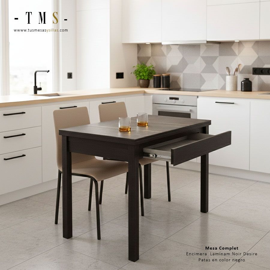 petite table avec tiroir