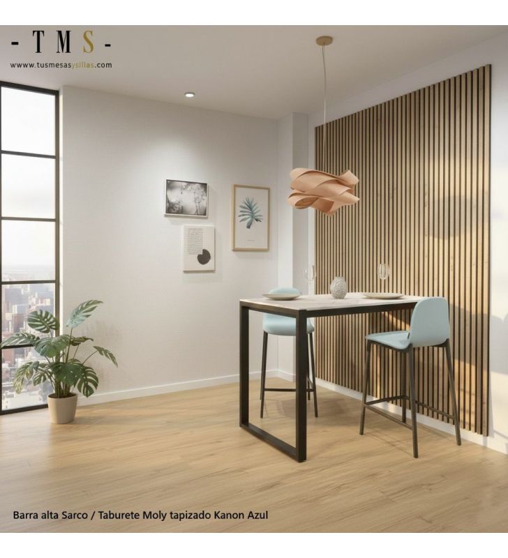 Table haute du petit-déjeuner