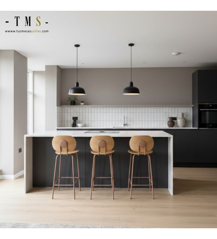 Tabourets hauts en bois pour îlots de cuisine