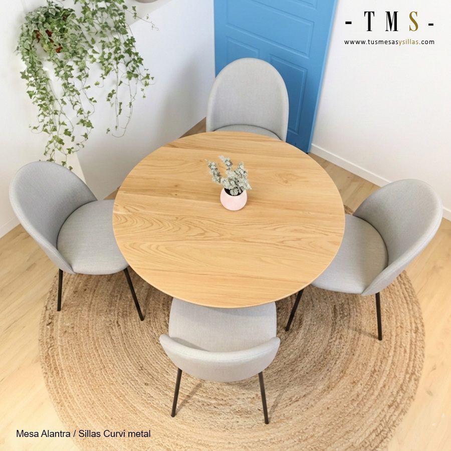 table ronde, bois clair table ronde, bois clair