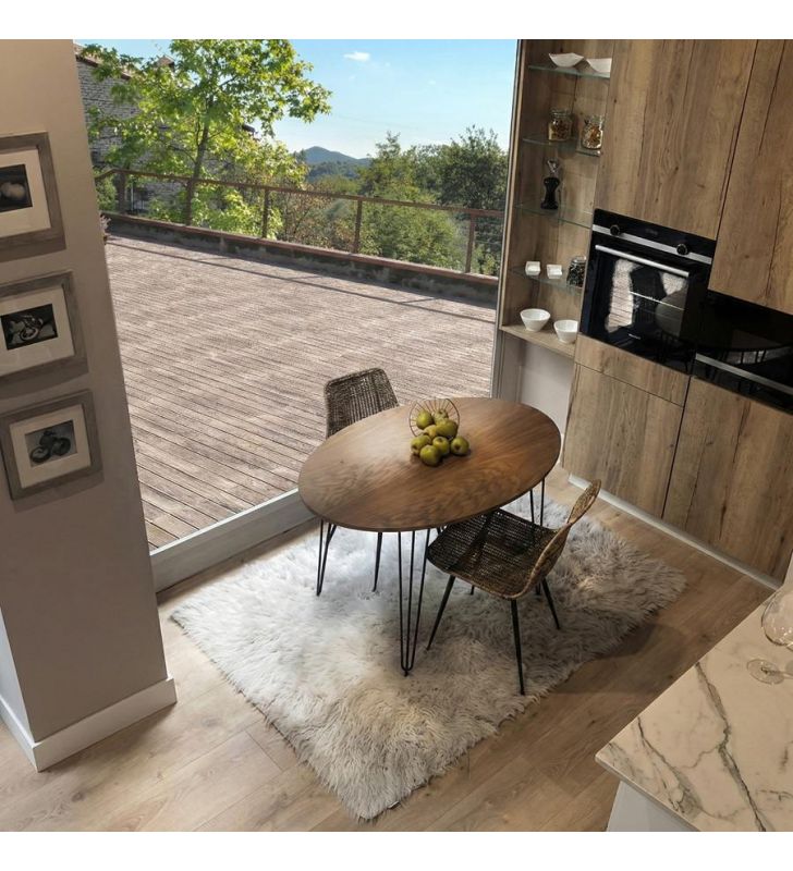 table ovale de cuisine moderne