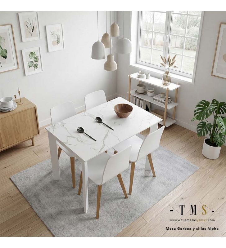 Table Gorbea avec pieds blancs