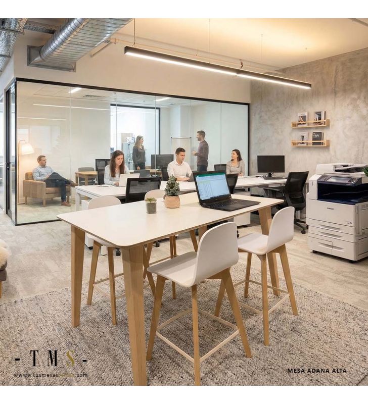 table de travail haute avec pieds en bois table de travail haute avec pieds en bois