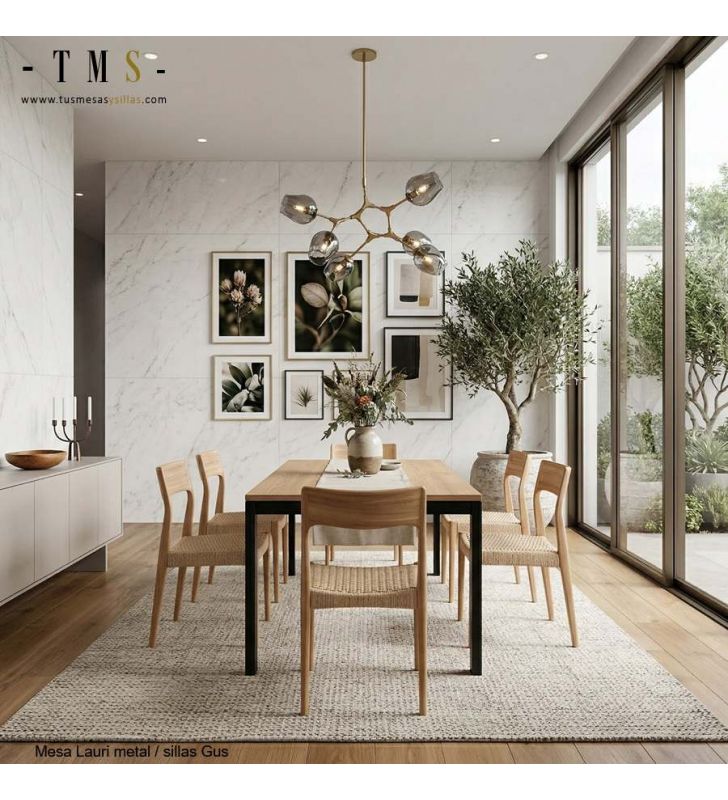 table en bois noir pour 6 personnes