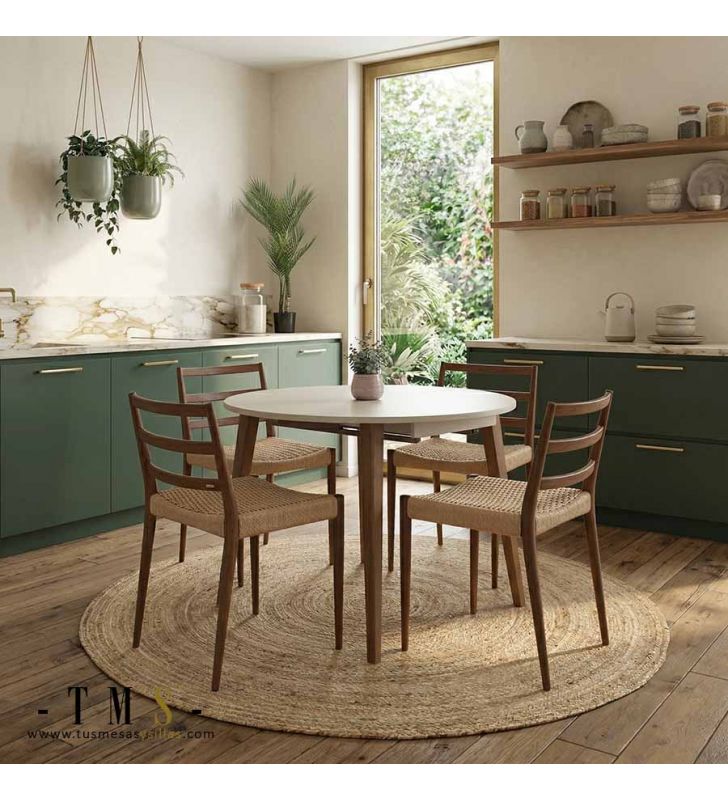 Table ronde Adana avec plateau couleur soie et pieds couleur chêne foncé Table ronde Adana avec plateau couleur soie et pieds couleur chêne foncé