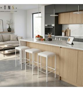 tabourets carrés sans dossier