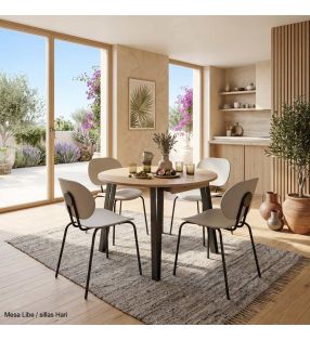 table ronde, bois libre