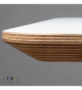 comptoir blanc mat et bord biseauté en bouleau