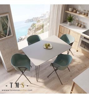 Mesa Beti patas hierro