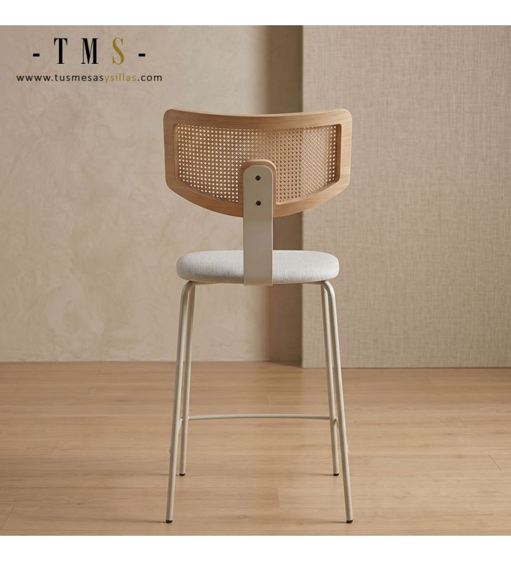 Dossier en rotin style bohème.