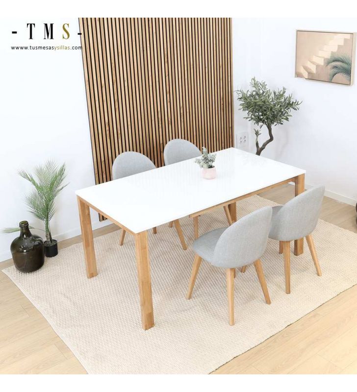 table extensible en verre et en bois