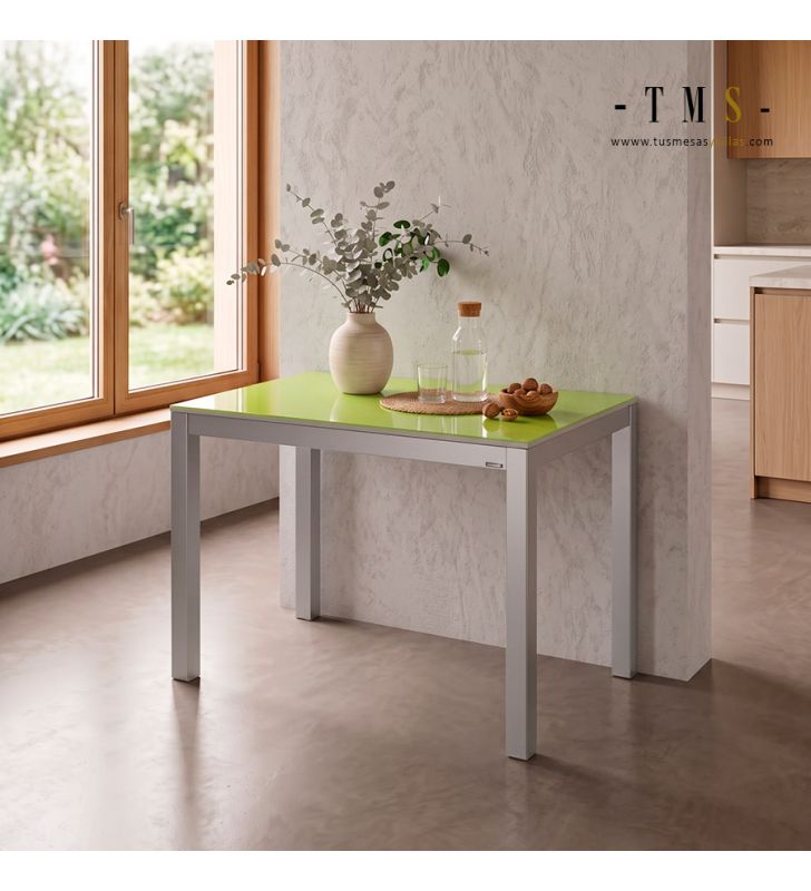 Table compacte et extensible.