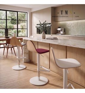 Tabouret pour comptoirs modernes.