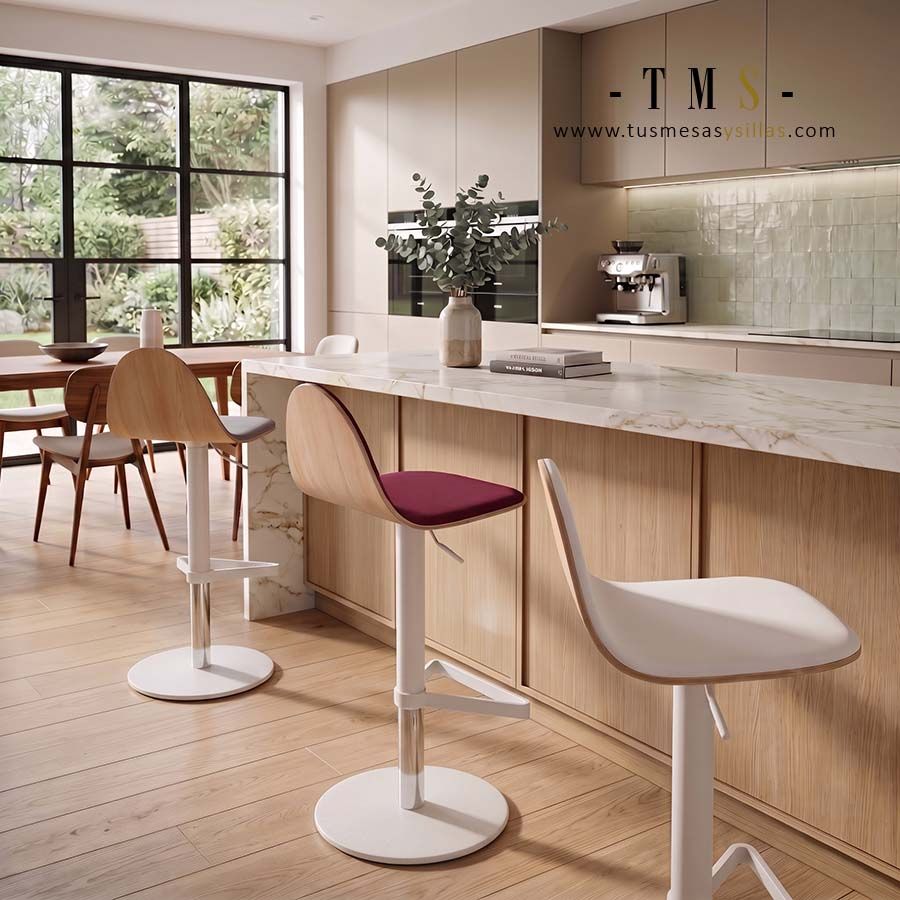 Tabouret réglable Tabu Tessuto. Tabouret réglable Tabu Tessuto.