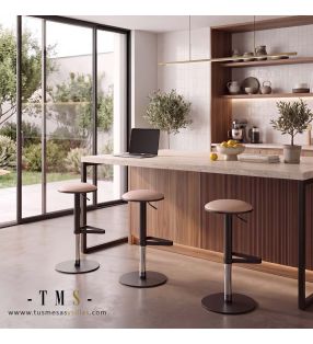 Taburete moderno de estilo minimalista.