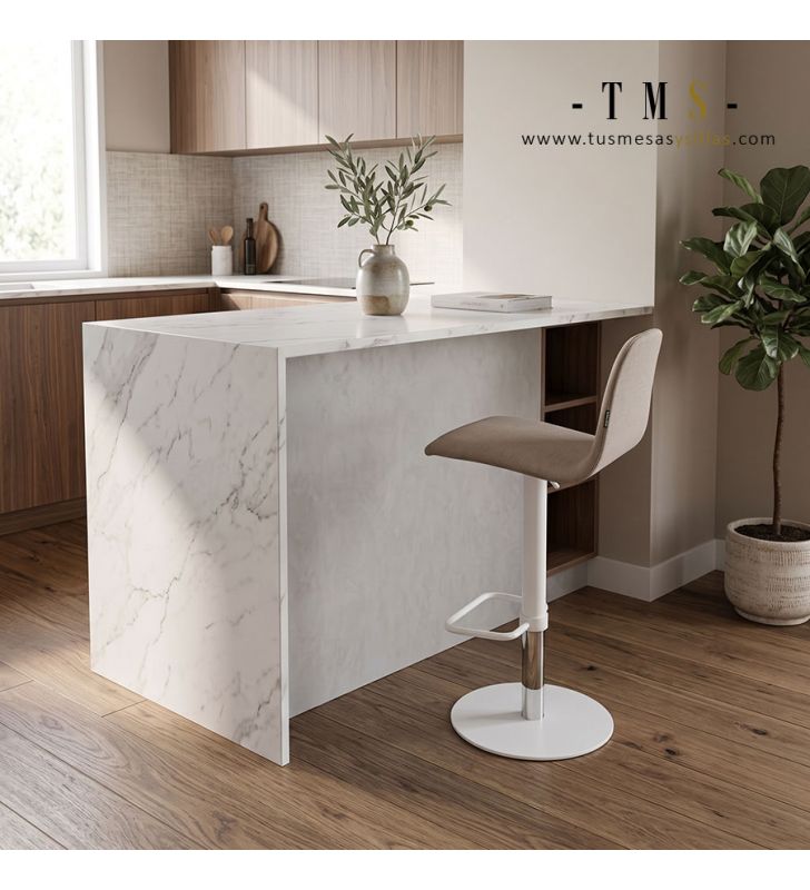 Tabouret fonctionnel pour bar de cuisine. Tabouret fonctionnel pour bar de cuisine.