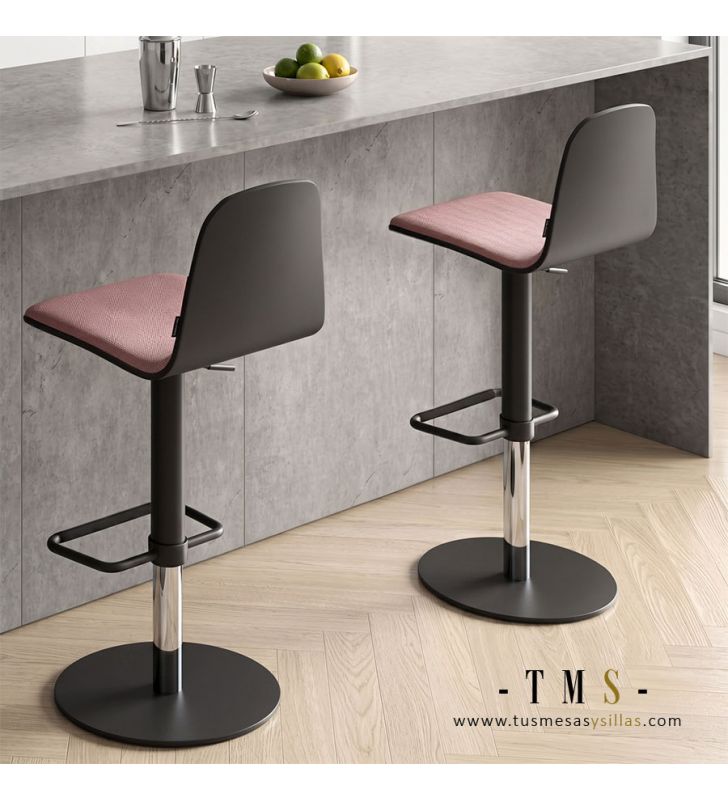 Taburete giratorio para cocina.