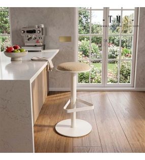Taburete sin respaldo para cocina.