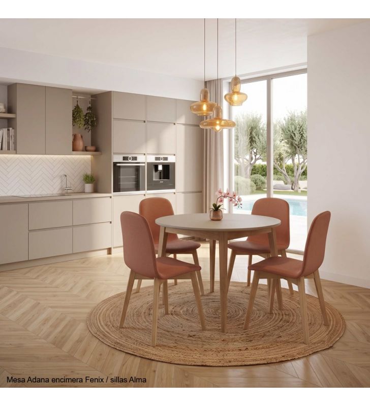 chaises confortables dans une cuisine ouverte chaises confortables dans une cuisine ouverte
