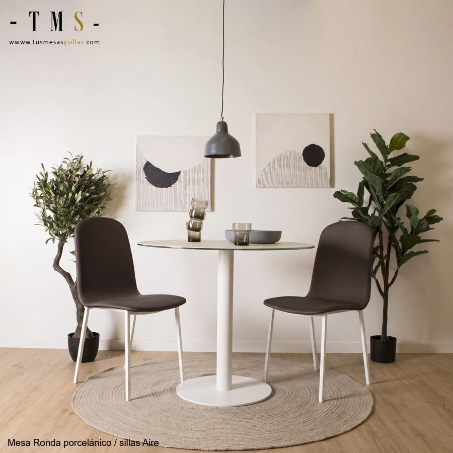 table ronde en porcelaine