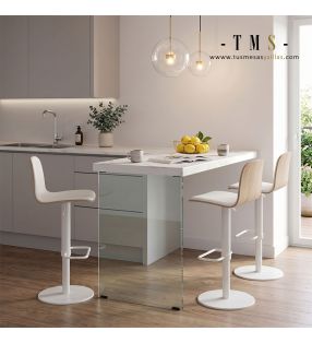 Taburete ideal para mostradores.