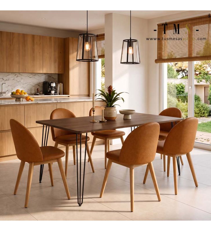 Table de cuisine industrielle. Table de cuisine industrielle.