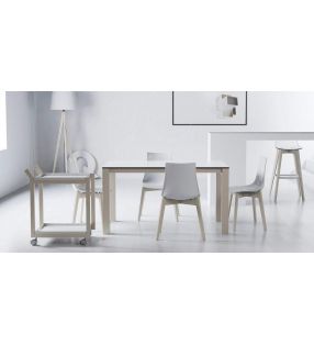 ensemble-chaises-tabourets-style nordique