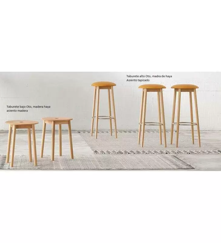 Taburete alto estilo nordico  Oto de ondarreta en madera y blancos