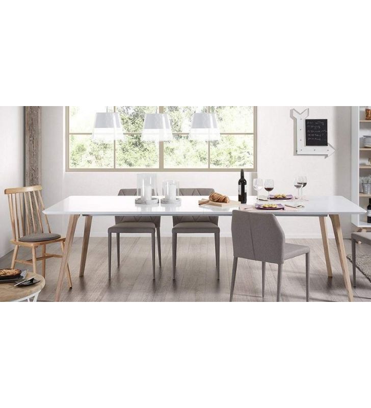 Mesa extensible estilo nordico Quatre