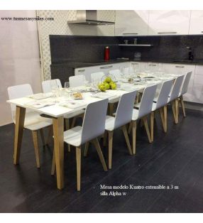 Mesa Kuatro de estilo nordico de cocina o comedor