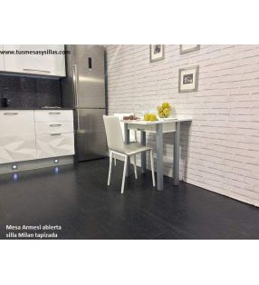 Table de cuisine petite extensible en format livre Arpa