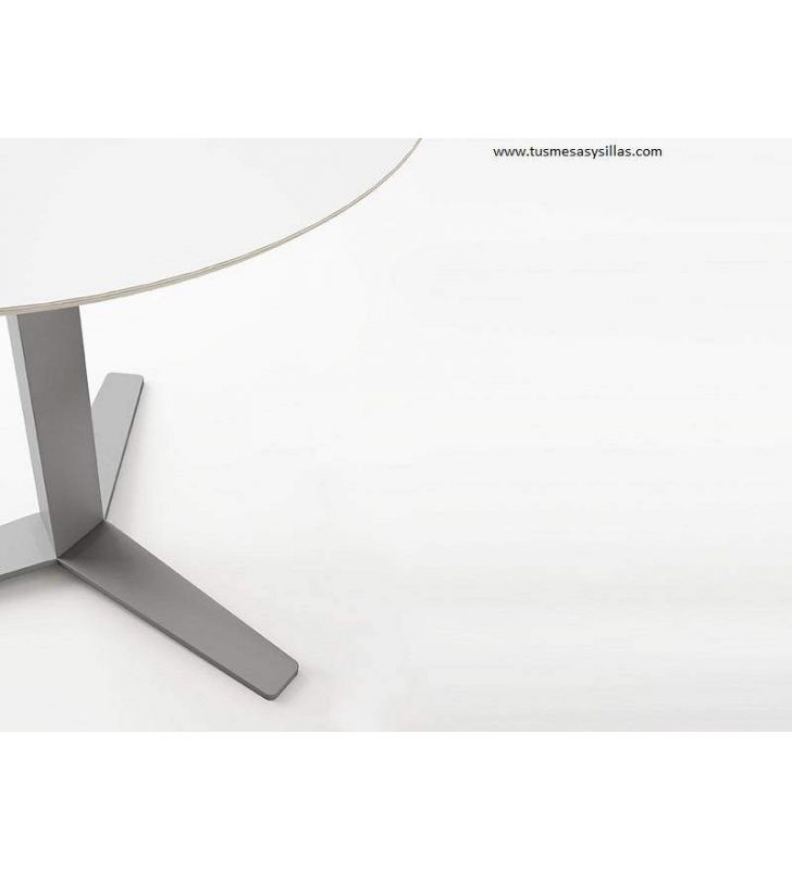 Mesa Pelican con pie central para cocina u hosteleria