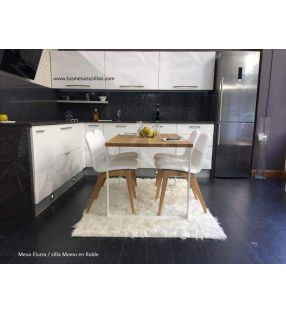 Silla Momo tapizada y patas madera roble o haya