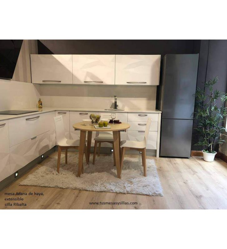 table-ronde-cuisine-bois