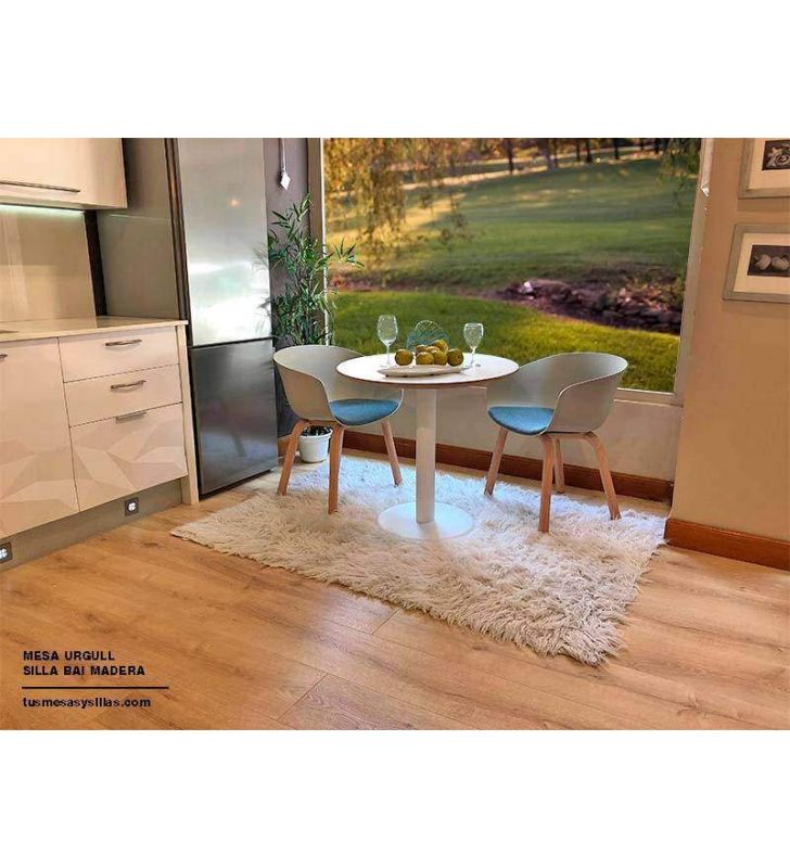 Table-ronde-de-style-nordique Table-ronde-de-style-nordique