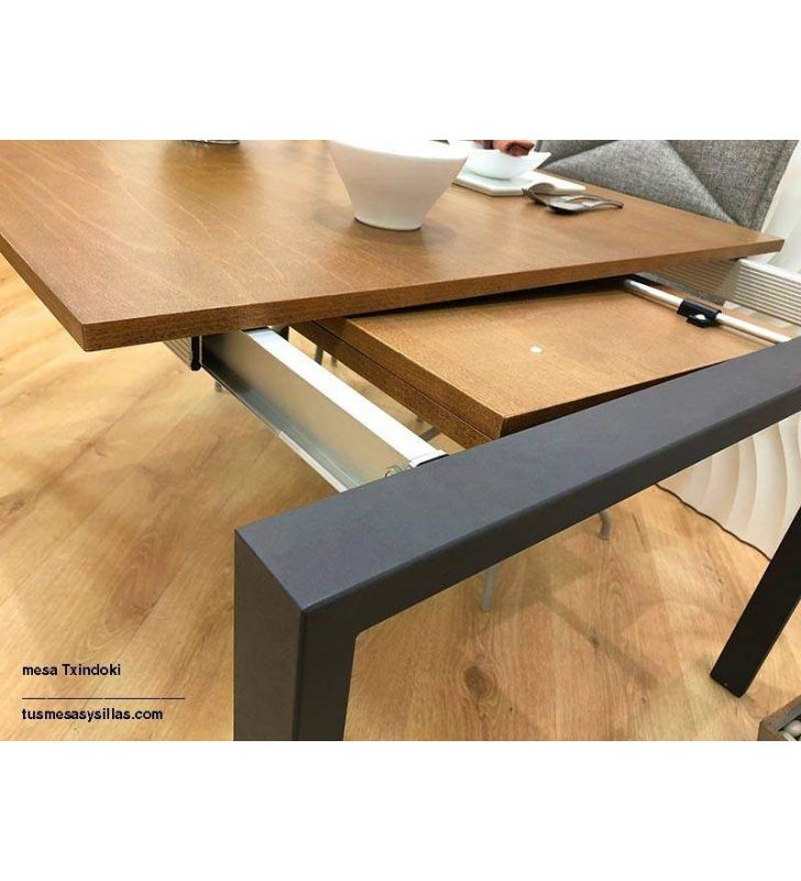MesaPunto extensible 140x70 para cocina y comedor de Ondarreta