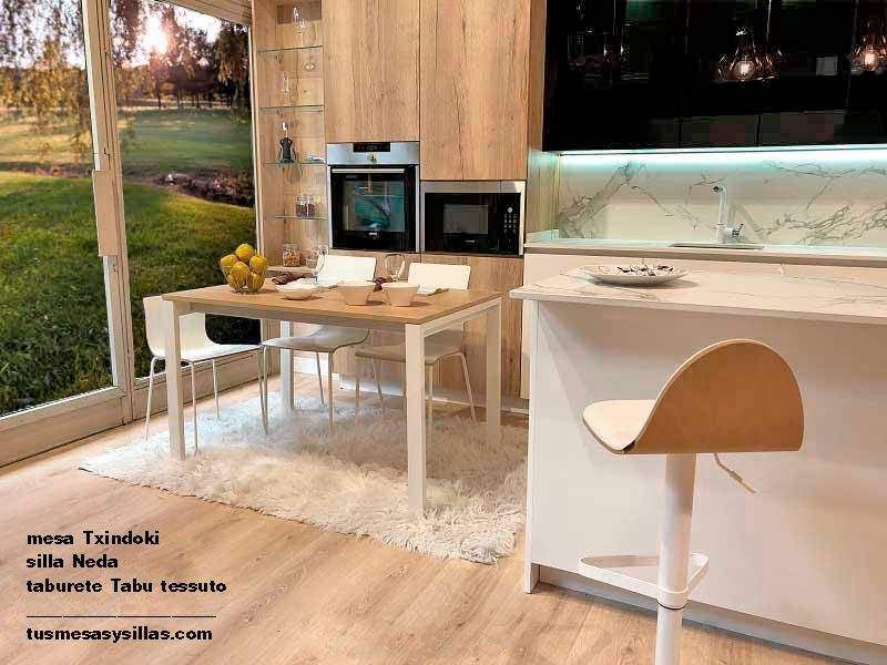 Mesa de cocina Txindoki 100x60cm extensible en cristal, madera, halifax