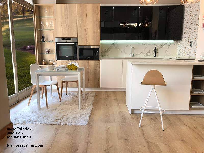 mesa cocina extensible Punto Ondarreta 80x80