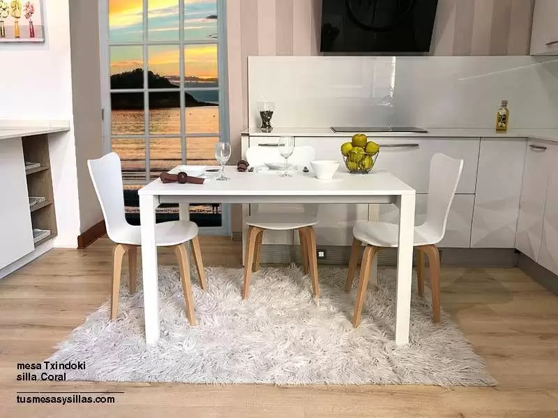 Conjunto de mesa cocina extensible con sillas y taburetes blancos