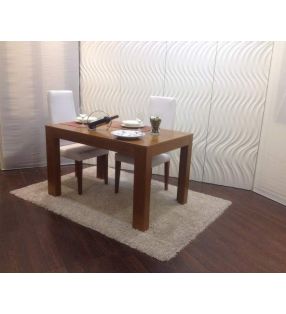 Mesa extensible de comedor en madera y laca