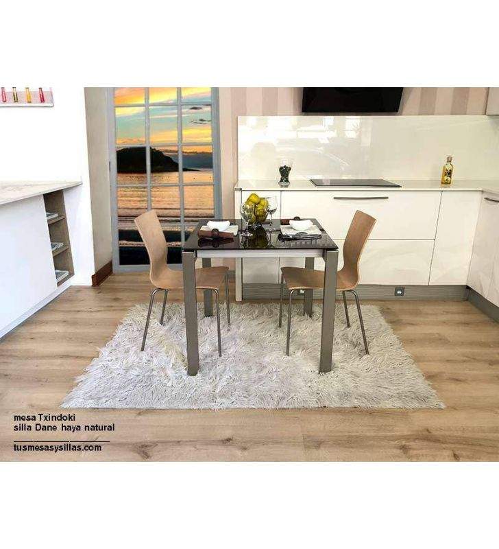 Silla de cocina Dane madera y lacada de Ondarreta