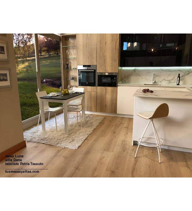 Table Luna avec encier en porcelaine