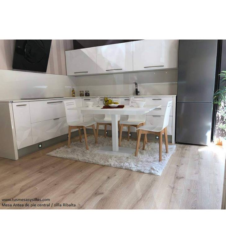 Mesa Antea de pie central en Stock