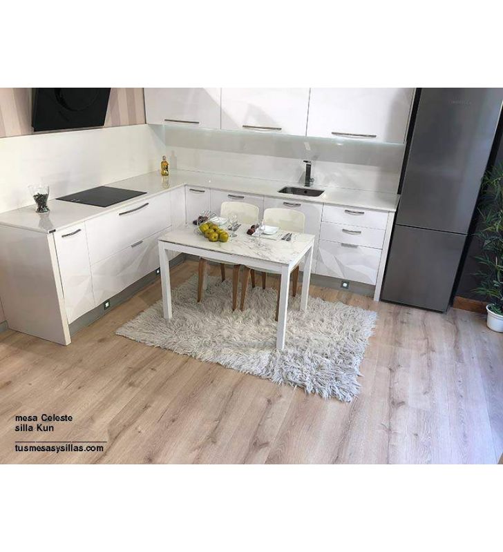 Table Celeste avec plan de travail et extensible à Dekton