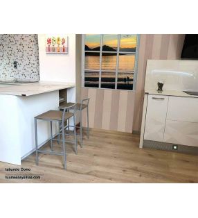 TABURETE ALTO LIGERO ASIENTO CUERO