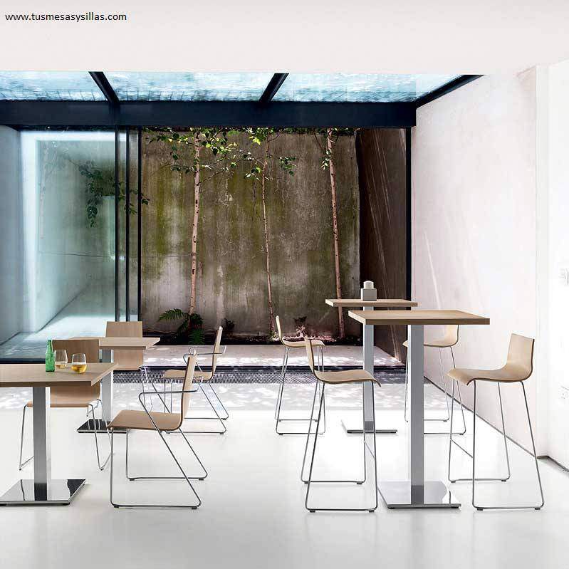 Taburete alto de barra o mostrador apilable